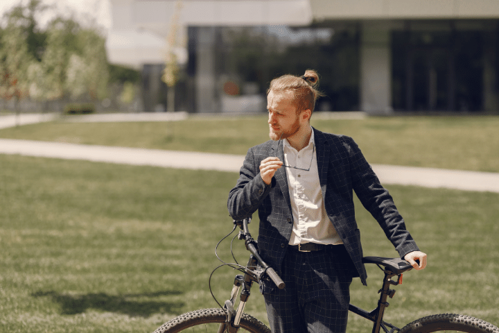 Can You Wear Bikes With A Suit